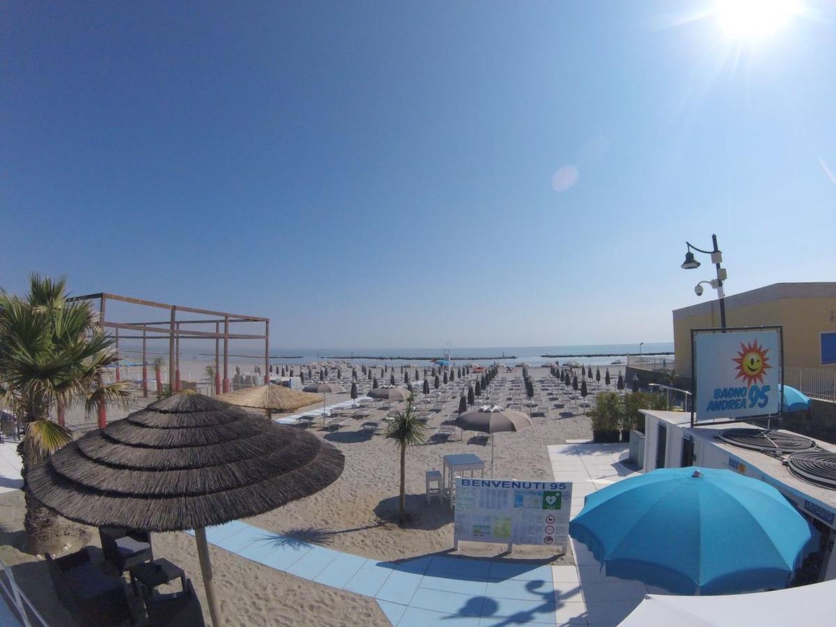 Hotel Villa Cesira Bellaria-Igea Marina Eksteriør billede