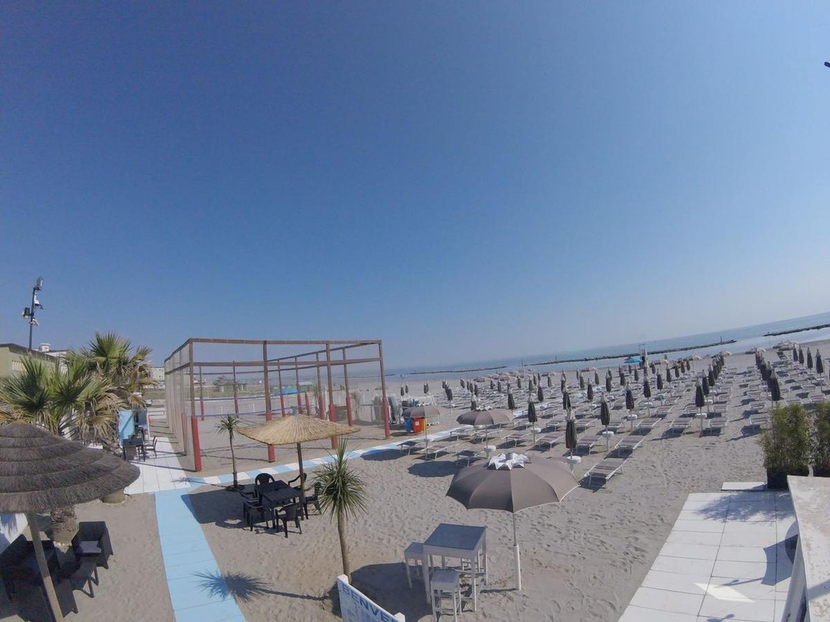 Hotel Villa Cesira Bellaria-Igea Marina Eksteriør billede