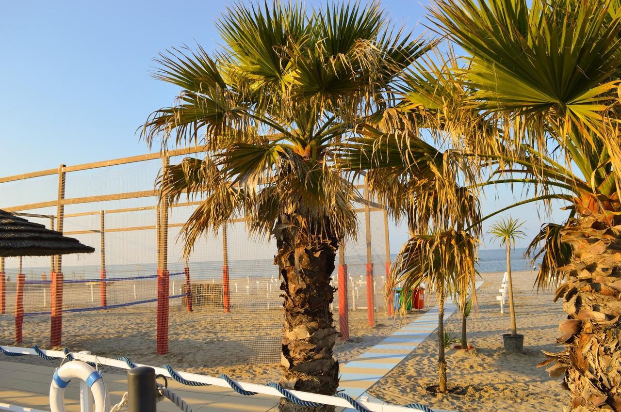 Hotel Villa Cesira Bellaria-Igea Marina Eksteriør billede