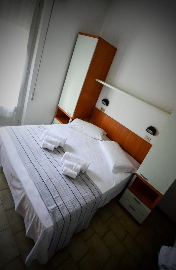 Hotel Villa Cesira Bellaria-Igea Marina Eksteriør billede